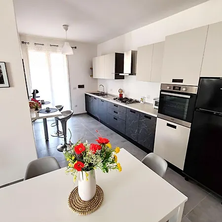 La Dama Di Loto Apartamento Lecce Exterior foto